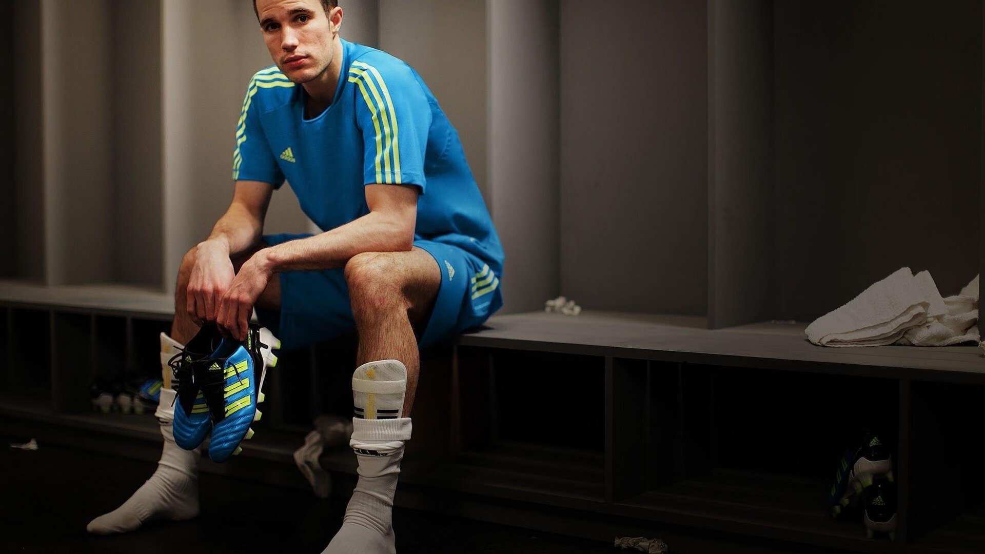 开云娱乐-红魔集结日备战NBA?巴萨转战欧篮联,火箭加时队长鼓劲